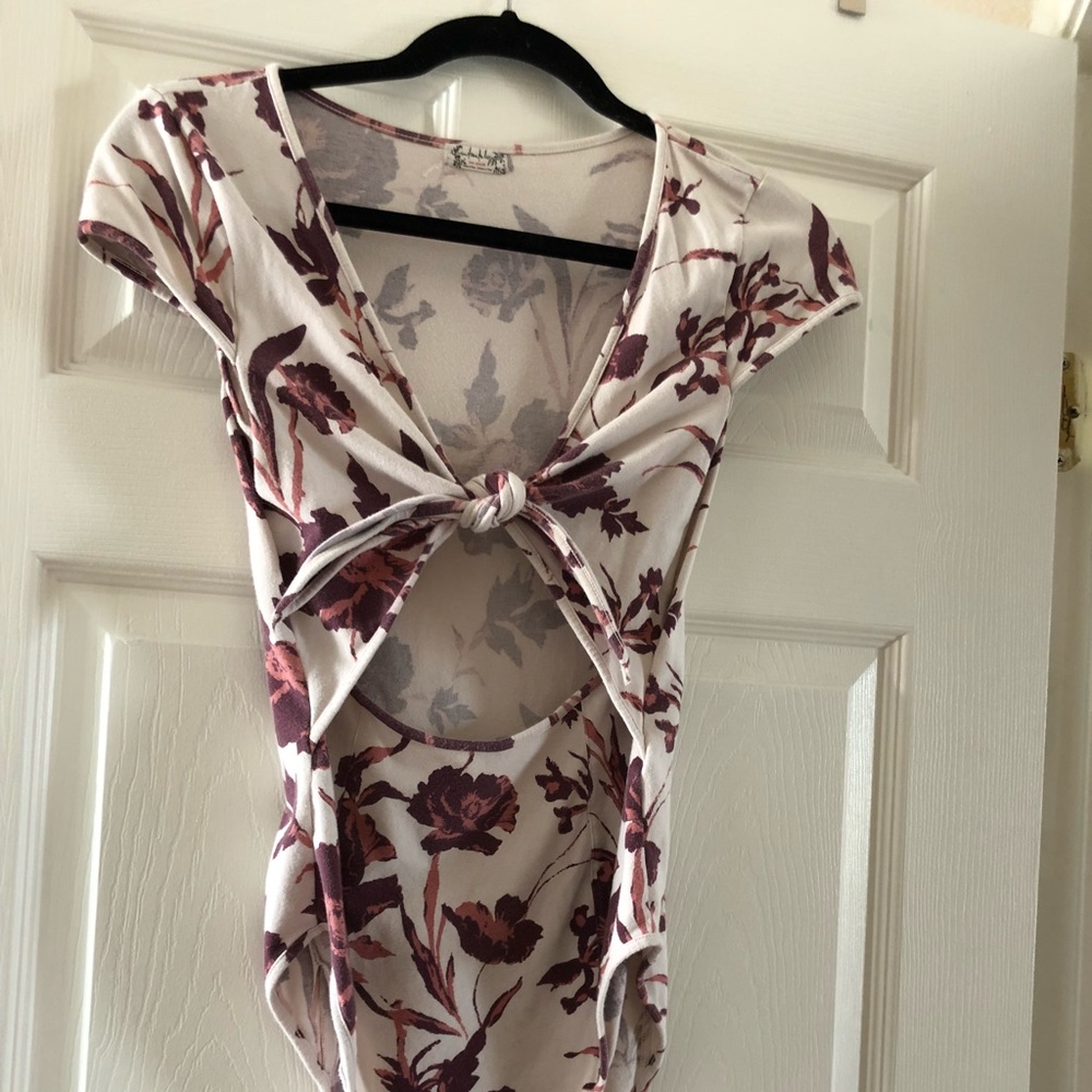 Free people floral bodysuit - size m